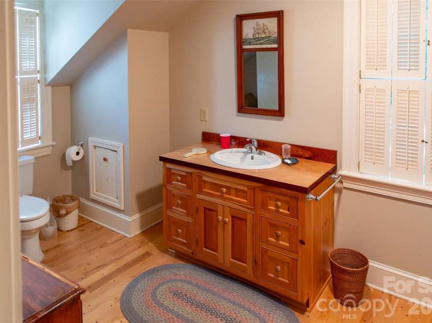 213 Union Street, Concord, NC 28025.  MLS# CAR4364040, YatesRealty ID 14746. 