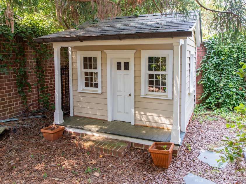 213 Union Street, Concord, NC 28025.  MLS# CAR4364040, YatesRealty ID 14746. 
