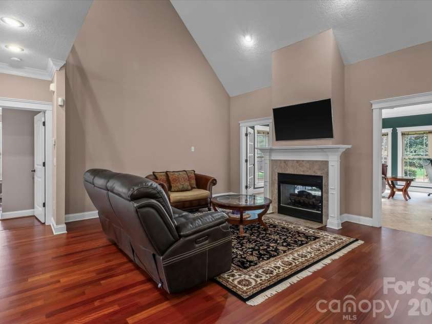 170 Kenway Loop, Mooresville, NC 28117.  MLS# CAR4355232, YatesRealty ID 14747. 