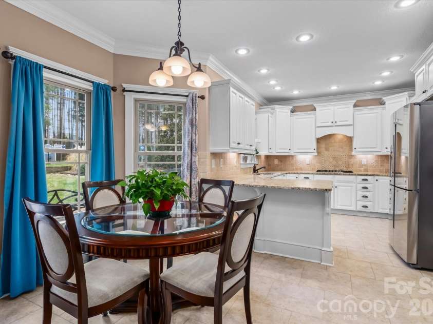 170 Kenway Loop, Mooresville, NC 28117.  MLS# CAR4355232, YatesRealty ID 14747. 