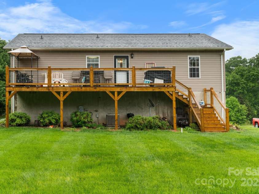 3311 Lilac Lane, Hudson, NC 28638.  MLS# CAR4258470, YatesRealty ID 14747. 