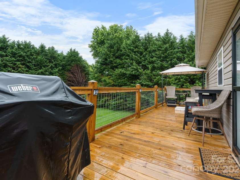 3311 Lilac Lane, Hudson, NC 28638.  MLS# CAR4258470, YatesRealty ID 14747. 