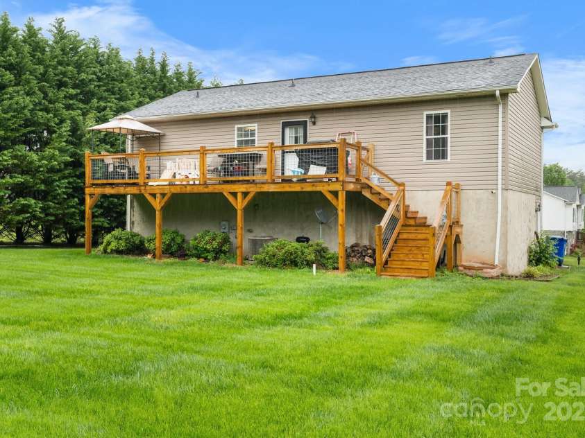 3311 Lilac Lane, Hudson, NC 28638.  MLS# CAR4258470, YatesRealty ID 14747. 