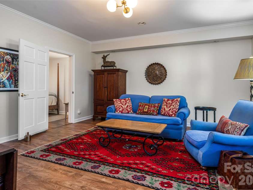 38 Pine Acre Boulevard, Asheville, NC 28804.  MLS# CAR4371915, YatesRealty ID 14750. Lower Level Guest Suite
