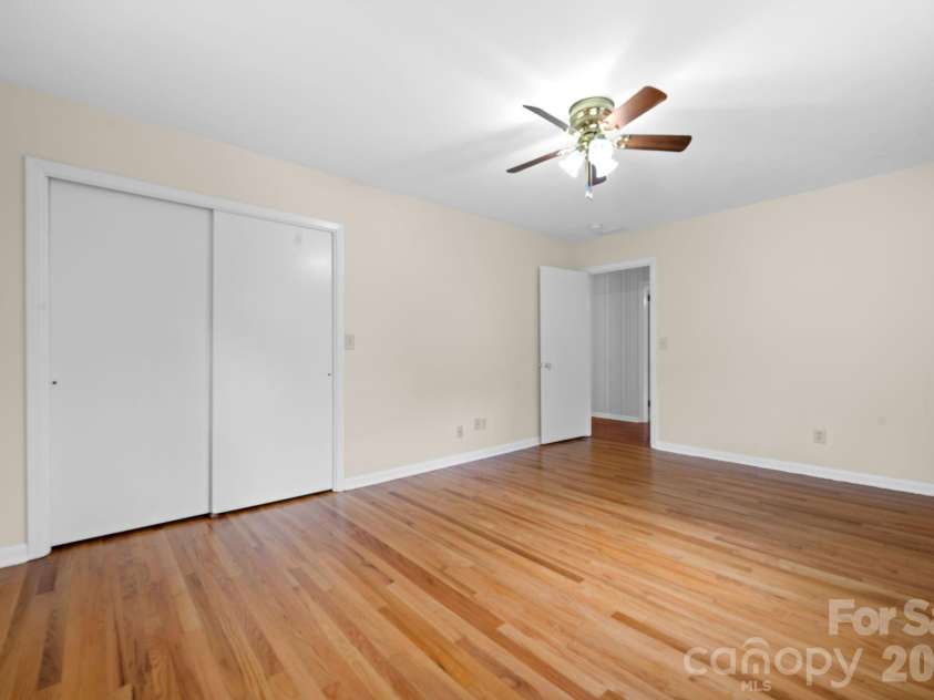 154 Alton Lane, Boone, NC 28607.  MLS# CAR4363802, YatesRealty ID 14752. 