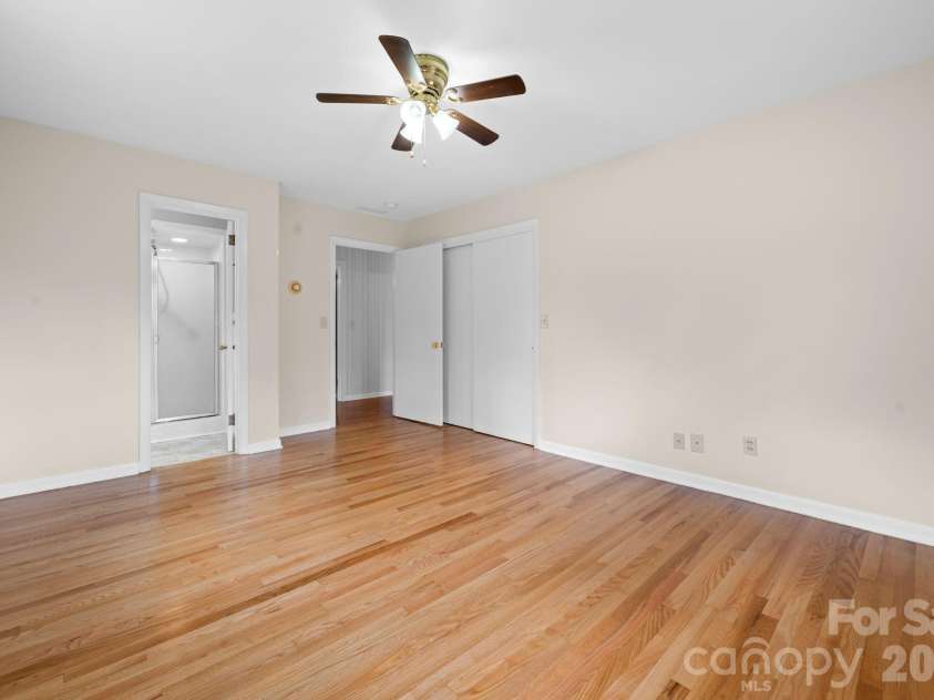 154 Alton Lane, Boone, NC 28607.  MLS# CAR4363802, YatesRealty ID 14752. 