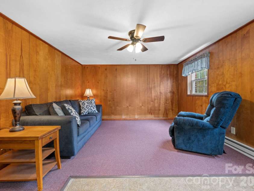 154 Alton Lane, Boone, NC 28607.  MLS# CAR4363802, YatesRealty ID 14752. 
