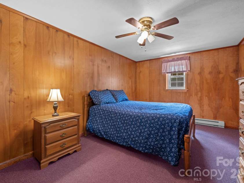 154 Alton Lane, Boone, NC 28607.  MLS# CAR4363802, YatesRealty ID 14752. 