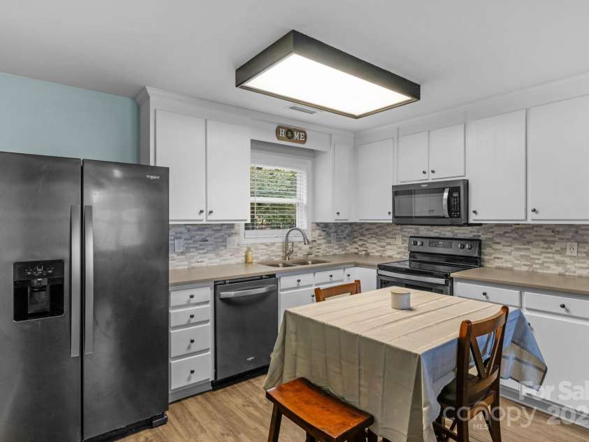 772 Austin Road, New London, NC 28127.  MLS# CAR4256460, YatesRealty ID 14752. 