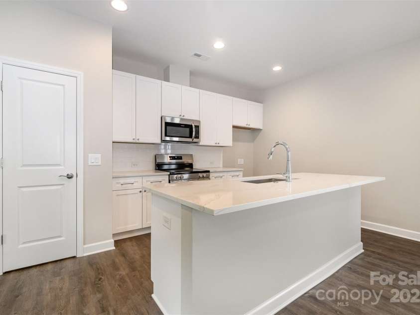 722 English Street, Monroe, NC 28110.  MLS# CAR4252327, YatesRealty ID 14753. 