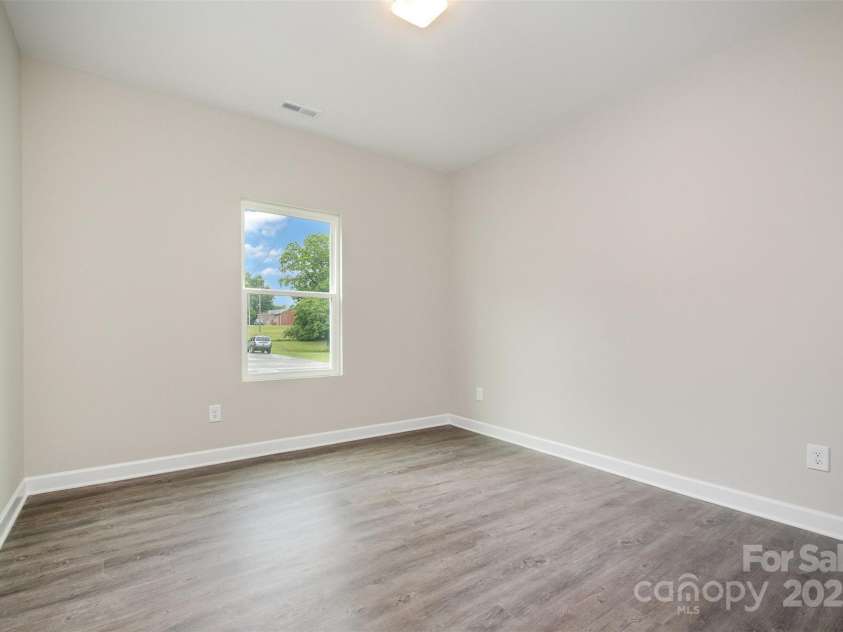 722 English Street, Monroe, NC 28110.  MLS# CAR4252327, YatesRealty ID 14753. 