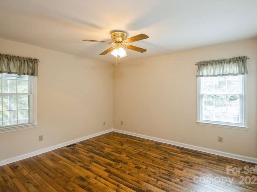16612 Grapperhall Drive, Huntersville, NC 28078.  MLS# CAR4256348, YatesRealty ID 14754. Bedroom 1 - Main Level