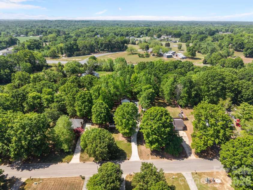 924 Cameron Court, Monroe, NC 28112.  MLS# CAR4371042, YatesRealty ID 14754. 
