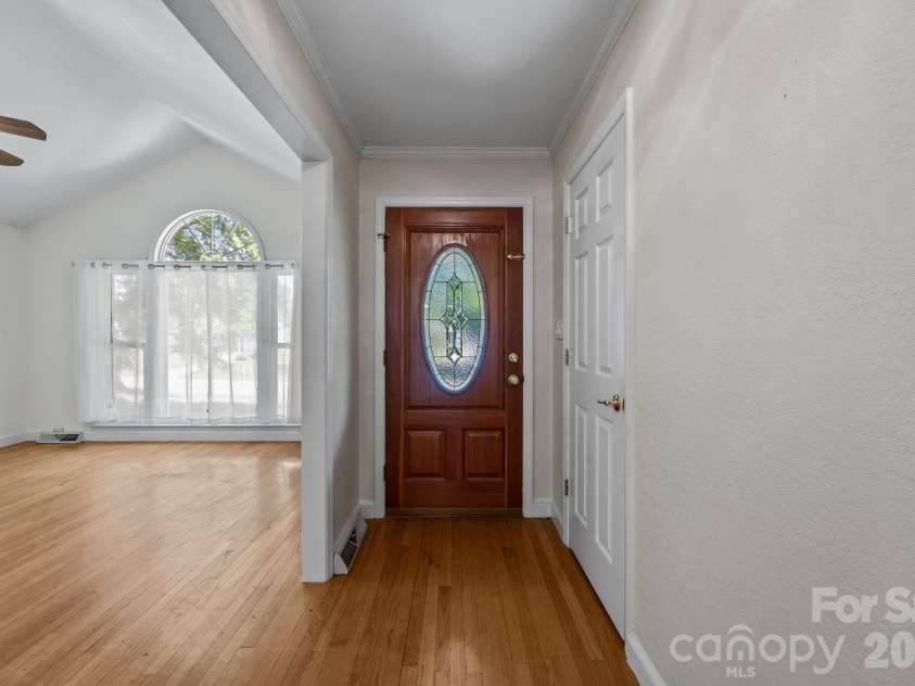 924 Cameron Court, Monroe, NC 28112.  MLS# CAR4371042, YatesRealty ID 14754. 