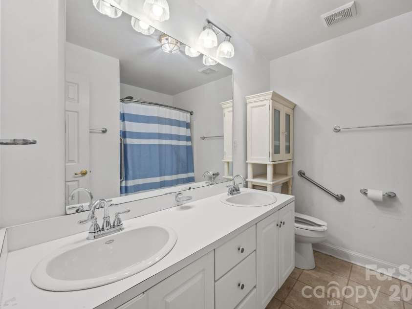 924 Cameron Court, Monroe, NC 28112.  MLS# CAR4371042, YatesRealty ID 14754. 