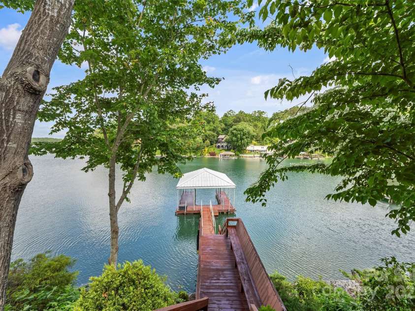 2218 Mallard Cove Drive, Nebo, NC 28761.  MLS# CAR4258692, YatesRealty ID 14755. 