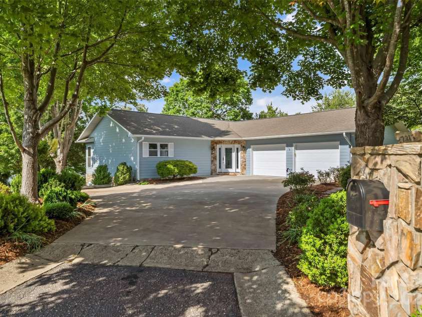 2218 Mallard Cove Drive, Nebo, NC 28761.  MLS# CAR4258692, YatesRealty ID 14755. 