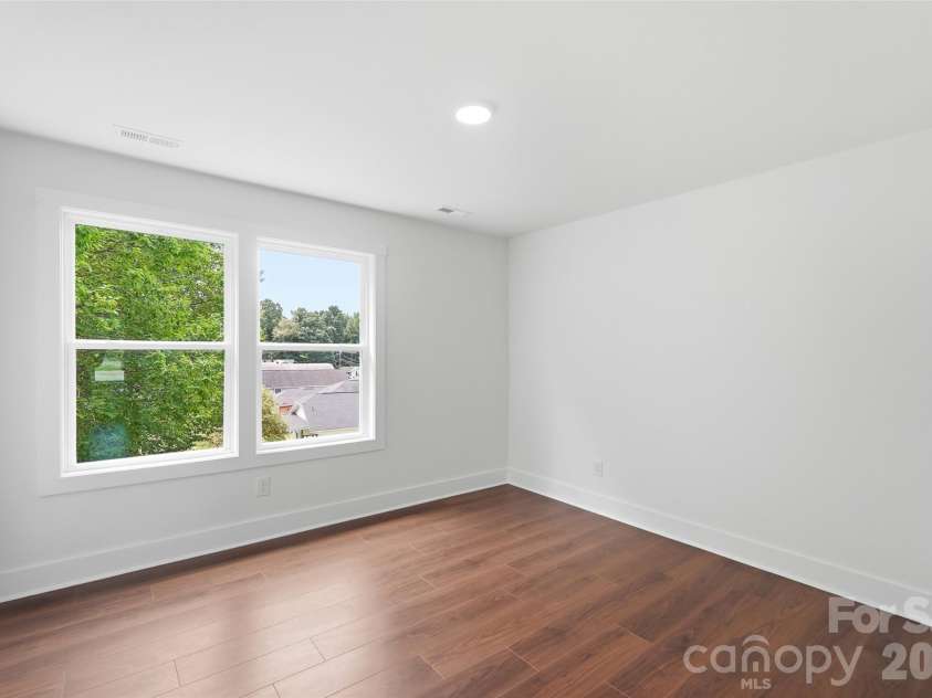 917 Bethpage Road, Kannapolis, NC 28081.  MLS# CAR4345020, YatesRealty ID 14757. 