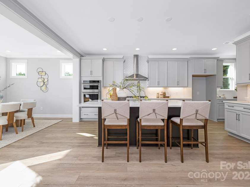16033 Watts Creek Drive, Huntersville, NC 28078.  MLS# CAR4284257, YatesRealty ID 14758. Kitchen