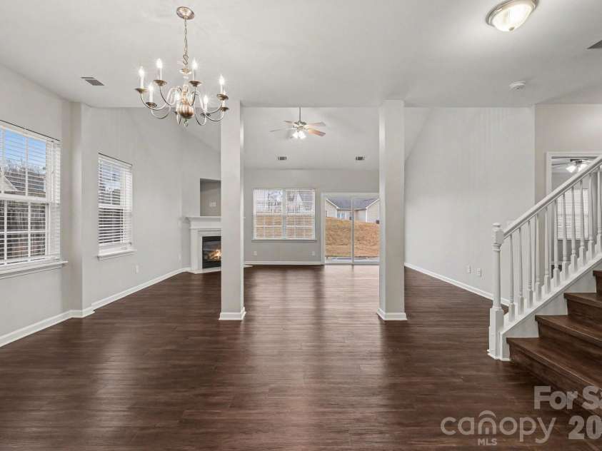 11225 Amherst Glen Drive, Charlotte, NC 28213.  MLS# CAR4350307, YatesRealty ID 14759. 