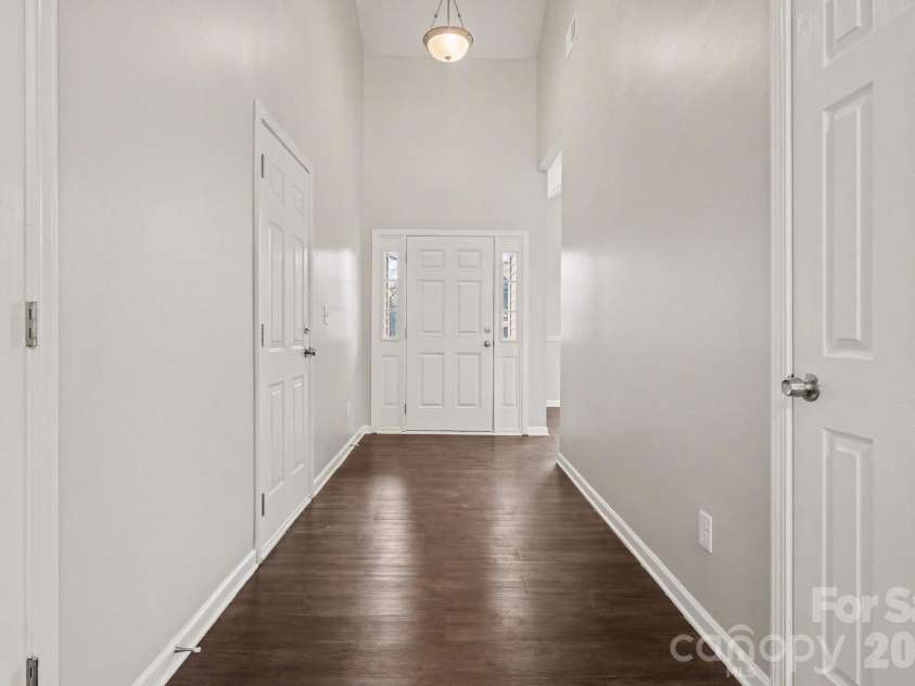 11225 Amherst Glen Drive, Charlotte, NC 28213.  MLS# CAR4350307, YatesRealty ID 14759. 
