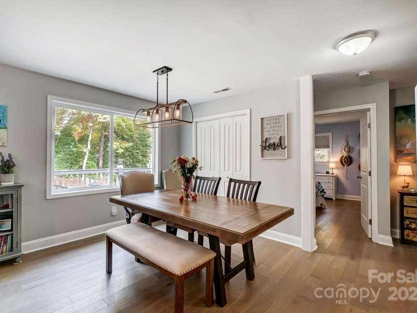 9542 Riviera Drive, Sherrills Ford, NC 28673.  MLS# CAR4298119, YatesRealty ID 14759. Gorgeous new Wood Floors on Main level