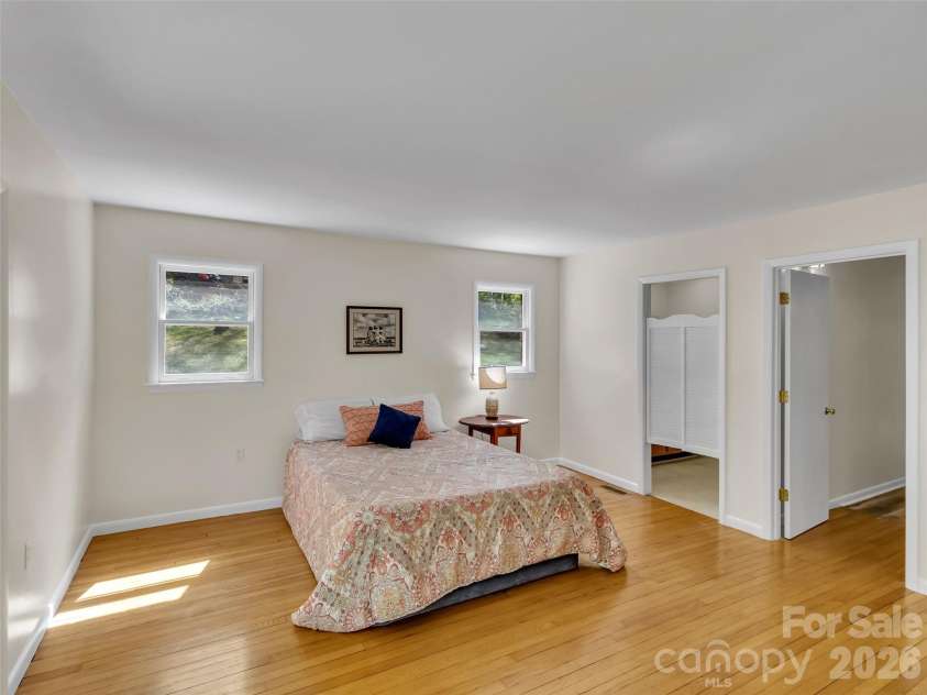 487 Julia Lane, Maggie Valley, NC 28751.  MLS# CAR4373255, YatesRealty ID 14761. 