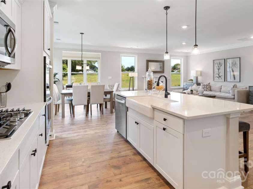 7024 Butternut Oak Terrace, Huntersville, NC 28078.  MLS# CAR4237980, YatesRealty ID 14761. Photos are Representative