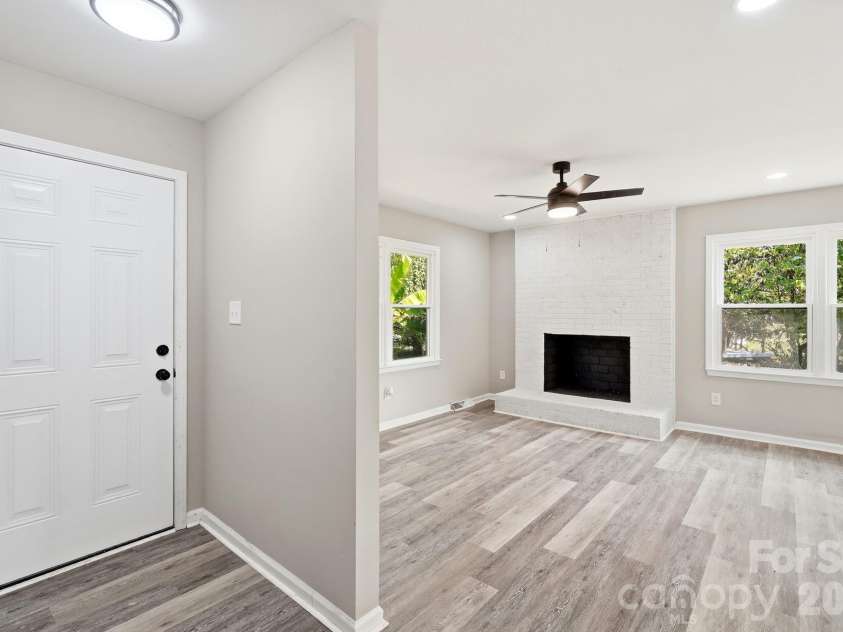 2108 Waxhaw Marvin Road, Waxhaw, NC 28173.  MLS# CAR4425702, YatesRealty ID 14764. 