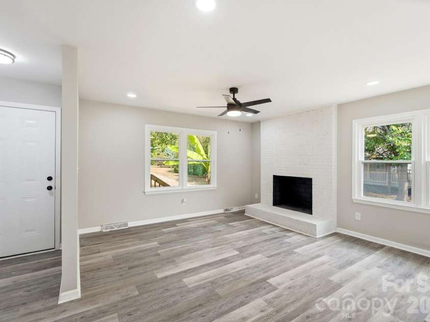 2108 Waxhaw Marvin Road, Waxhaw, NC 28173.  MLS# CAR4425702, YatesRealty ID 14764. 