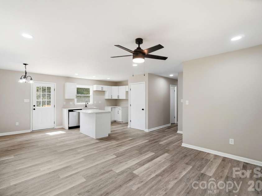 2108 Waxhaw Marvin Road, Waxhaw, NC 28173.  MLS# CAR4425702, YatesRealty ID 14764. 
