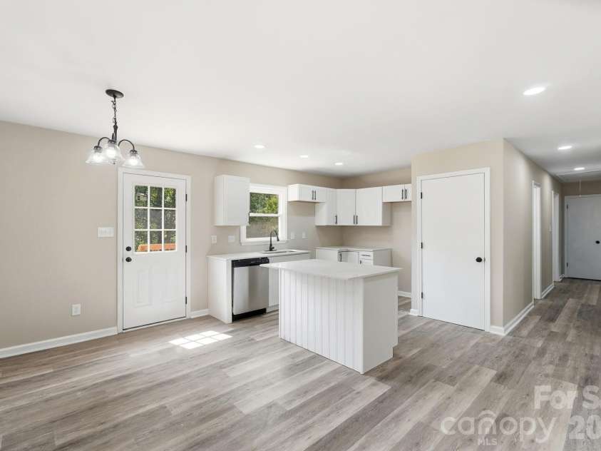 2108 Waxhaw Marvin Road, Waxhaw, NC 28173.  MLS# CAR4425702, YatesRealty ID 14764. 