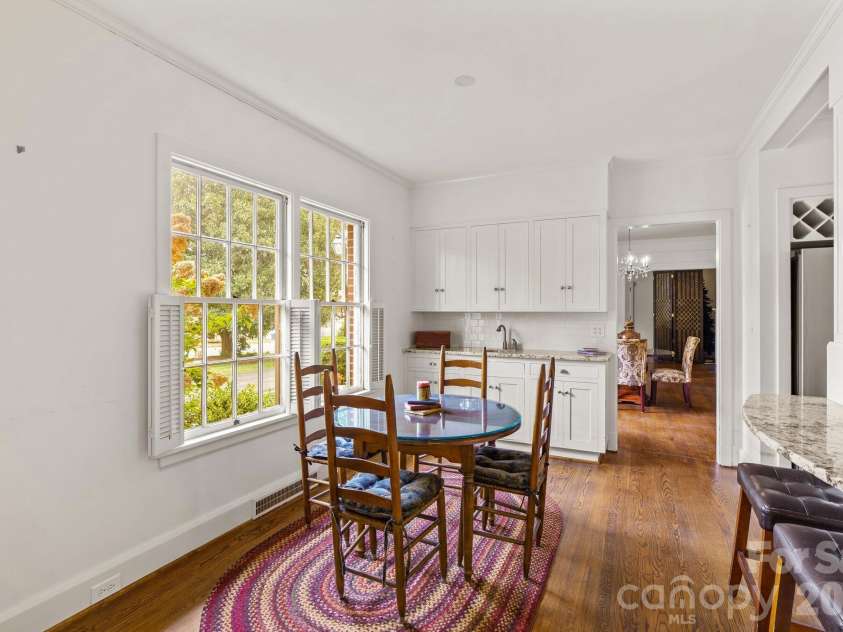 725 Mocksville Avenue, Salisbury, NC 28144.  MLS# CAR4363714, YatesRealty ID 14767. 