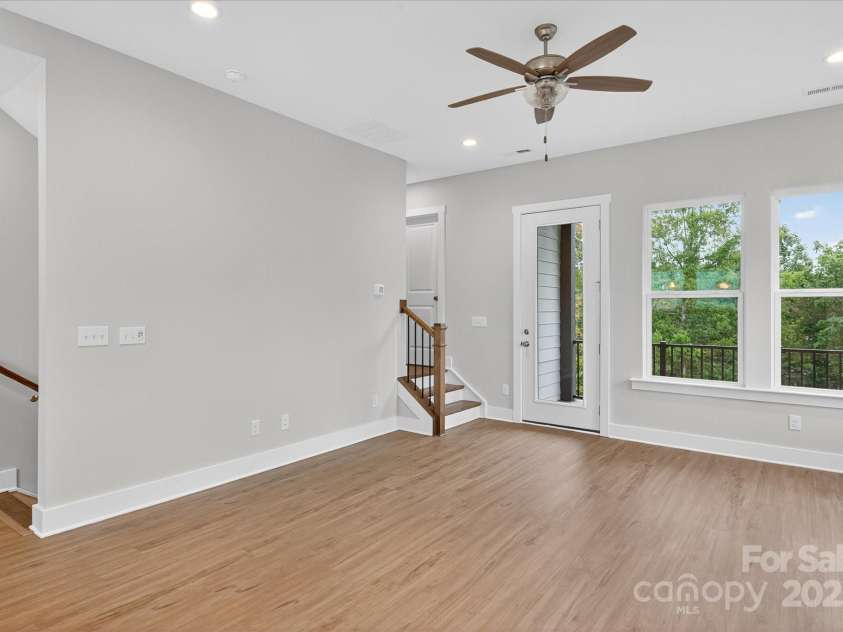 408 Nathaniel Way, Charlotte, NC 28213.  MLS# CAR4253140, YatesRealty ID 14768. Family Room
