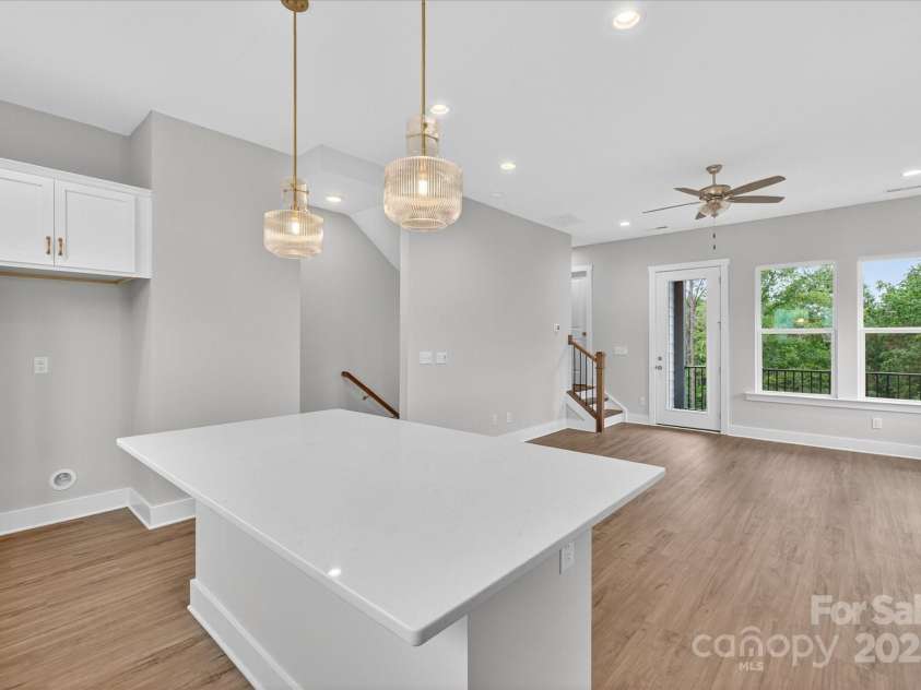 408 Nathaniel Way, Charlotte, NC 28213.  MLS# CAR4253140, YatesRealty ID 14768. Kitchen/Family Room
