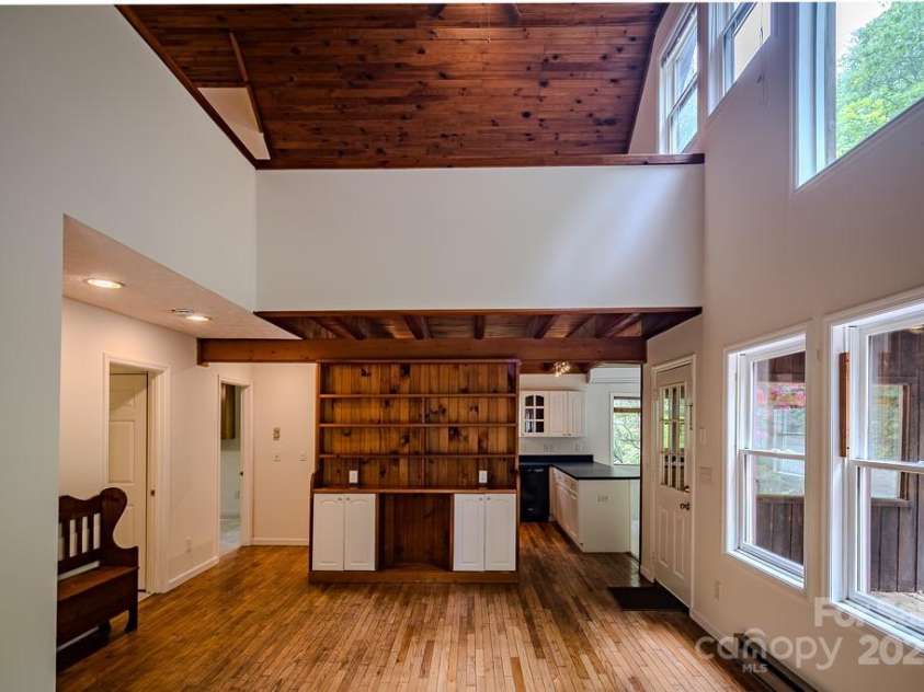 680 Timberlane Drive, Boone, NC 28607.  MLS# CAR4261134, YatesRealty ID 14769. 