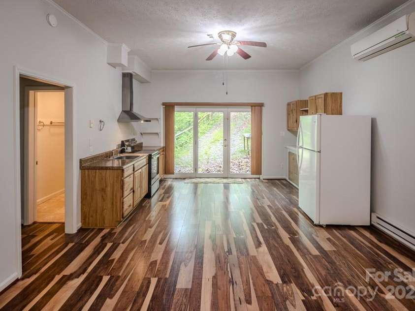 680 Timberlane Drive, Boone, NC 28607.  MLS# CAR4261134, YatesRealty ID 14769. 