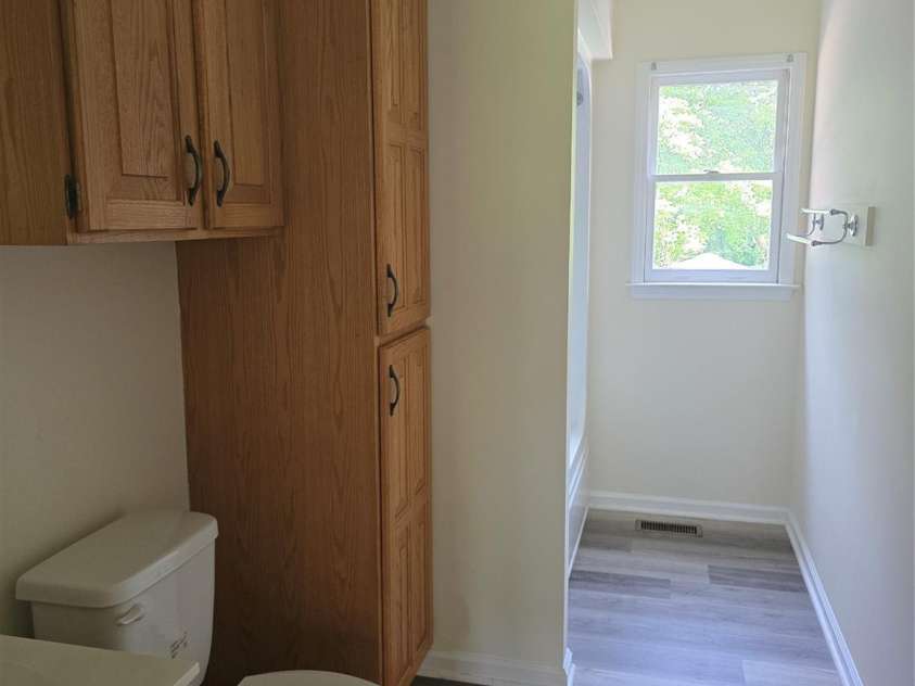 608 Sharon Drive, Statesville, NC 28625.  MLS# CAR4271825, YatesRealty ID 1477. 