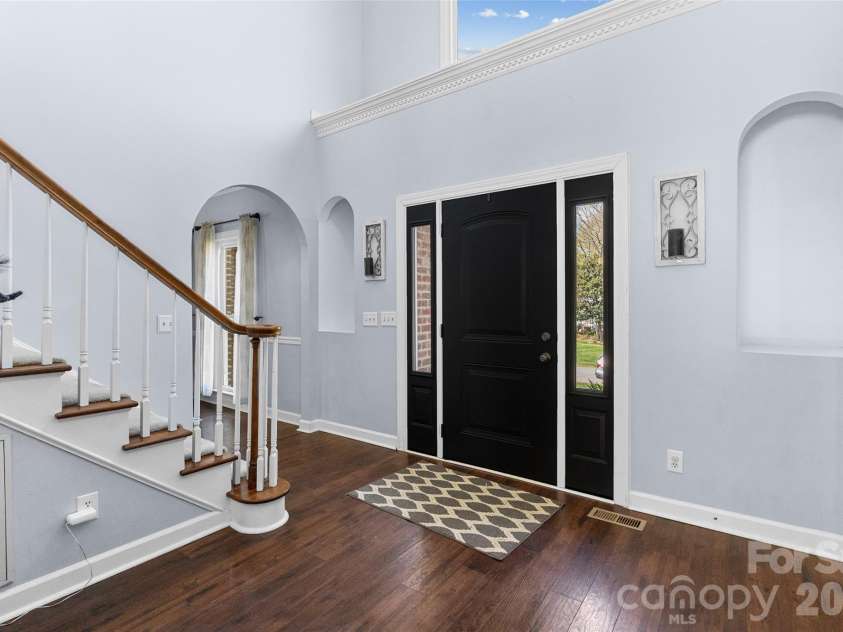 217 Spring Run Drive, Mooresville, NC 28117.  MLS# CAR4364550, YatesRealty ID 14770. 