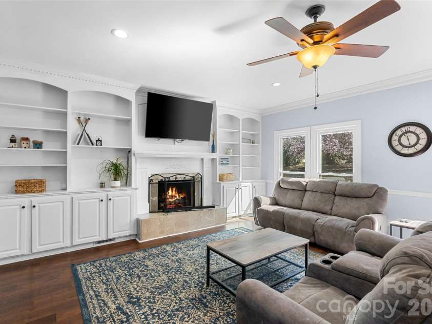 217 Spring Run Drive, Mooresville, NC 28117.  MLS# CAR4364550, YatesRealty ID 14770. 