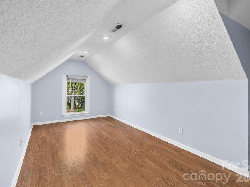 217 Spring Run Drive, Mooresville, NC 28117.  MLS# CAR4364550, YatesRealty ID 14770. 