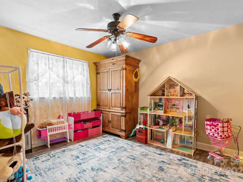 206 Park Street, Morganton, NC 28655.  MLS# CAR4260242, YatesRealty ID 14774. Dining Room(Currently a play room)