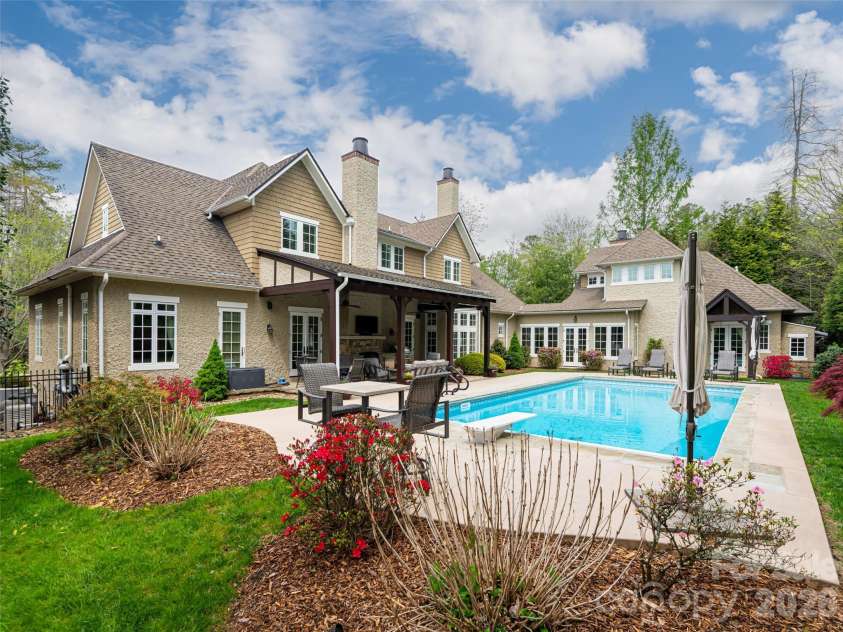 36 Ramble Way, Asheville, NC 28803.  MLS# CAR4370717, YatesRealty ID 14774. 