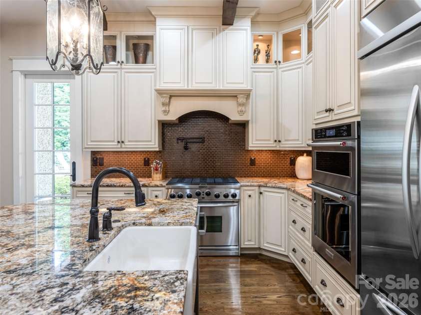 36 Ramble Way, Asheville, NC 28803.  MLS# CAR4370717, YatesRealty ID 14774. 