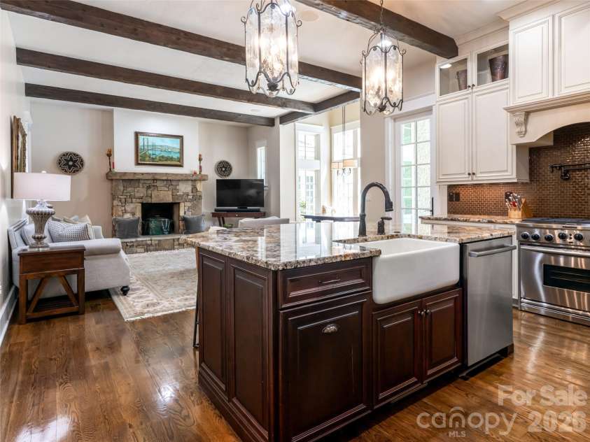 36 Ramble Way, Asheville, NC 28803.  MLS# CAR4370717, YatesRealty ID 14774. 