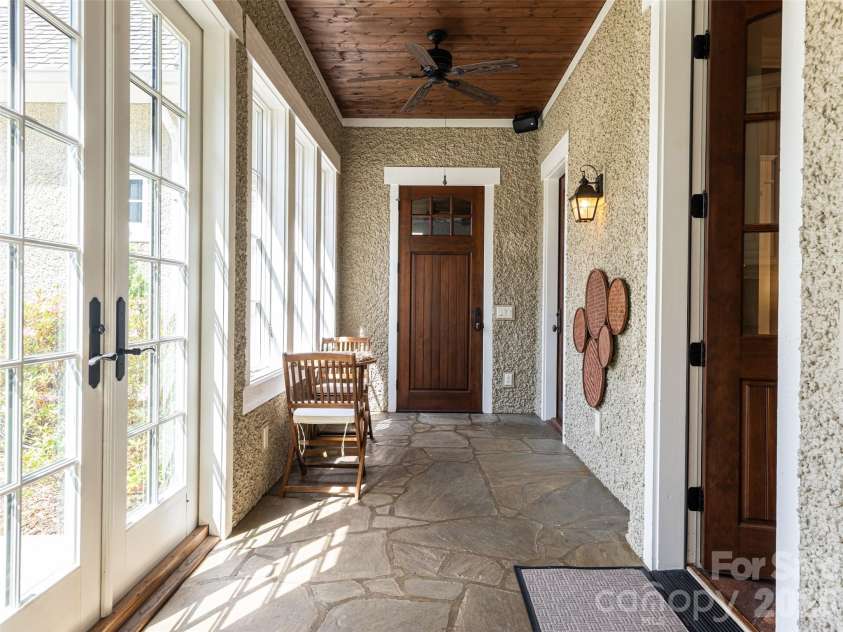 36 Ramble Way, Asheville, NC 28803.  MLS# CAR4370717, YatesRealty ID 14774. 