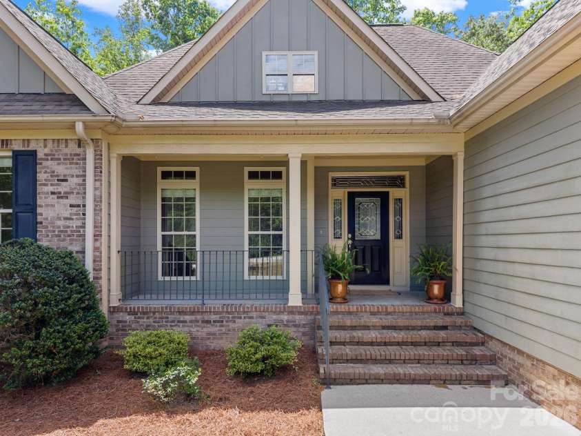 42 Woodridge Court, Columbus, NC 28722.  MLS# CAR4367047, YatesRealty ID 14775. 