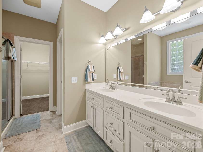 42 Woodridge Court, Columbus, NC 28722.  MLS# CAR4367047, YatesRealty ID 14775. 