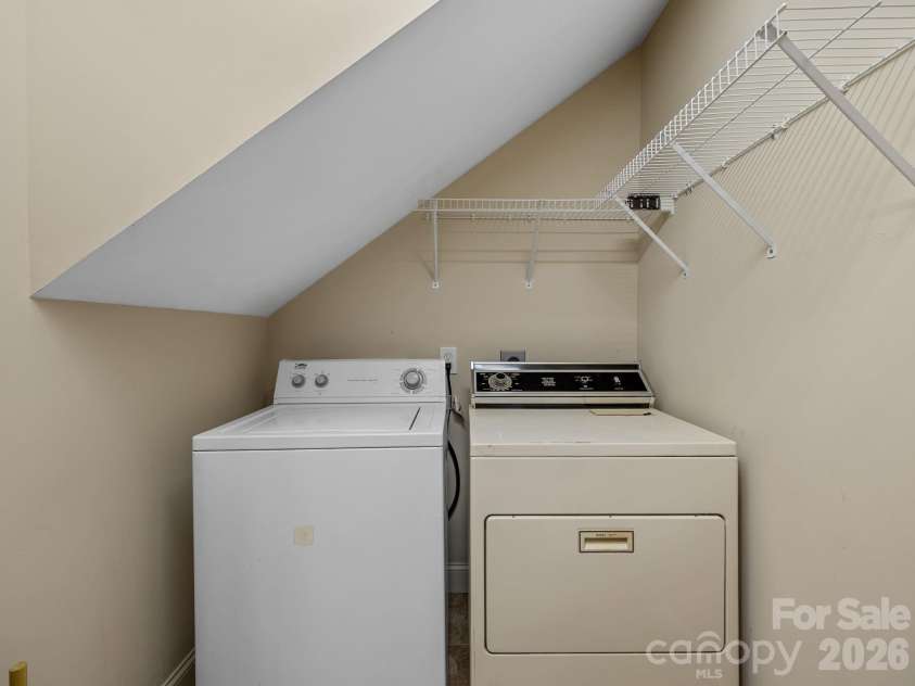 42 Woodridge Court, Columbus, NC 28722.  MLS# CAR4367047, YatesRealty ID 14775. 