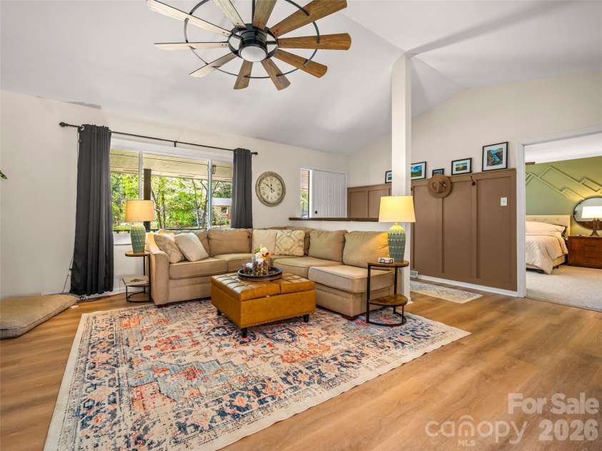 109 Scarlet Drive, Fletcher, NC 28732.  MLS# CAR4371533, YatesRealty ID 14776. 